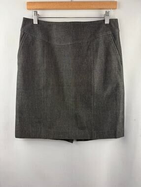 Women’s Banana Republic Size 8 Charcoal Gray Pencil Skirt